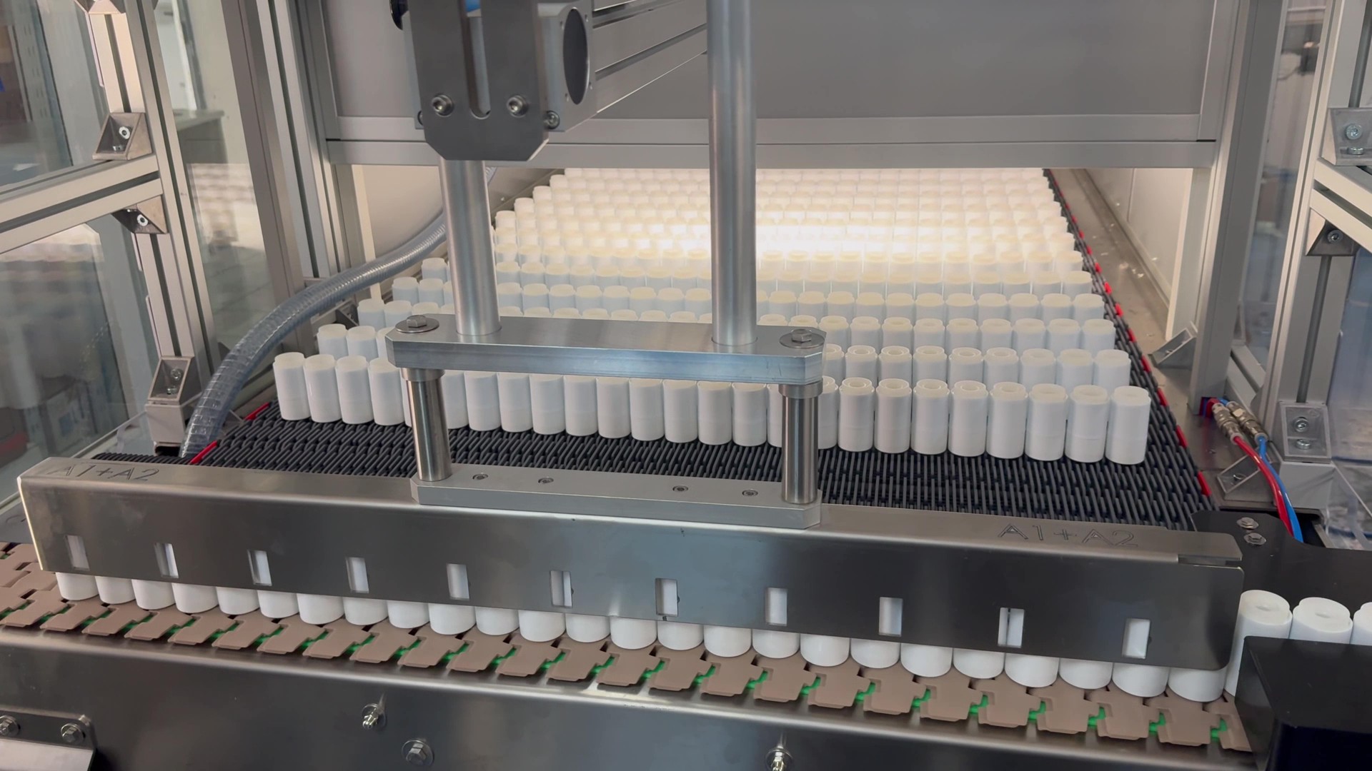 Filling Capping Cooling Line Samas Italy per stick cosmetici